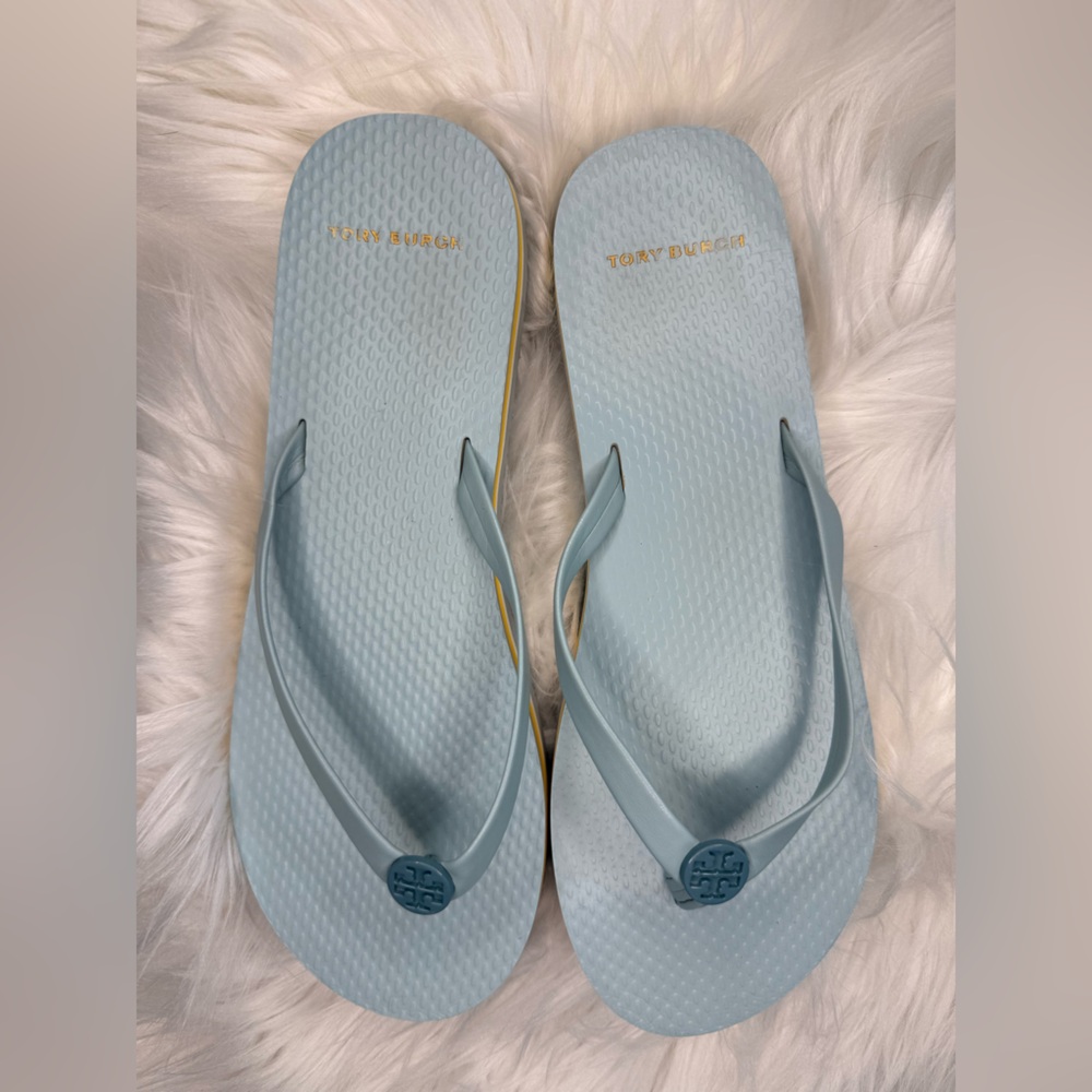 EUC Tory Burch Women’s Mini Minnie Flip Flop in Gray Mist/Smoke Blue, Size 8